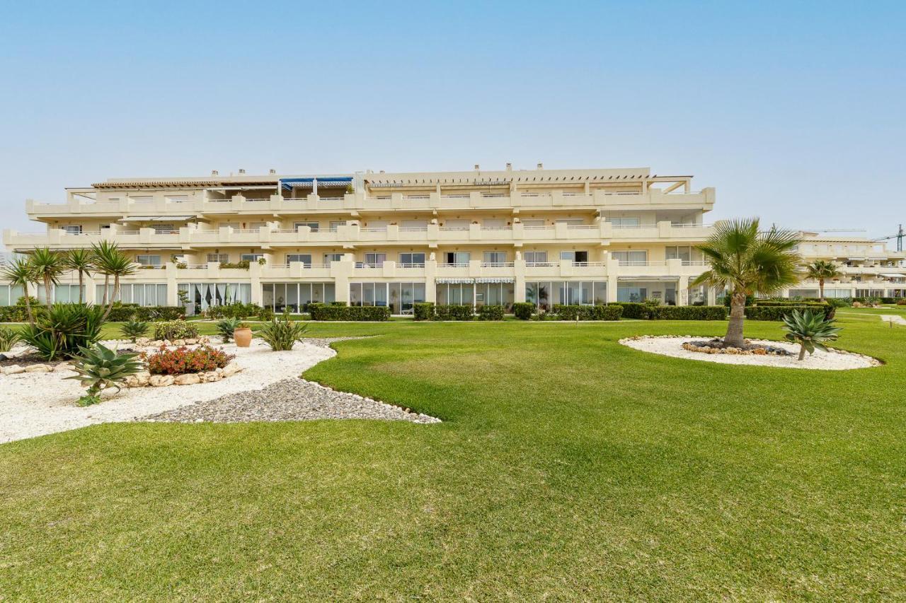 Malagasuite Luxury Pool Mijas El Faro Exterior photo